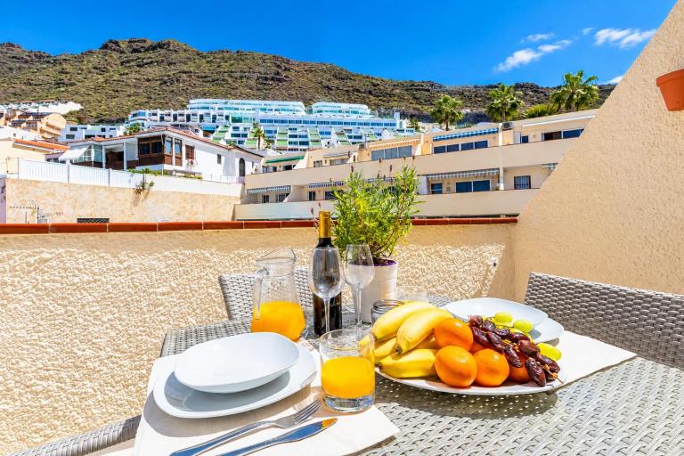 Central Los Gigantes Florida by DreamHomesTenerife - B&B Los Gigantes