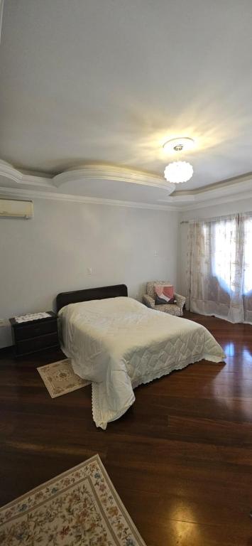 Suíte Privativa com Sacada e Estacionamento Grátis - Bed and Breakfast Brusque