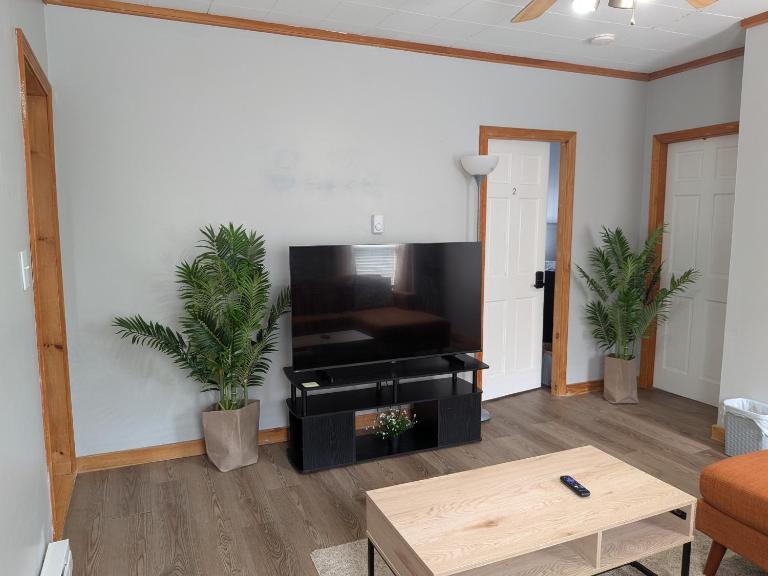 Cozy 2-Bed Room Apartment - B&B Middleboro