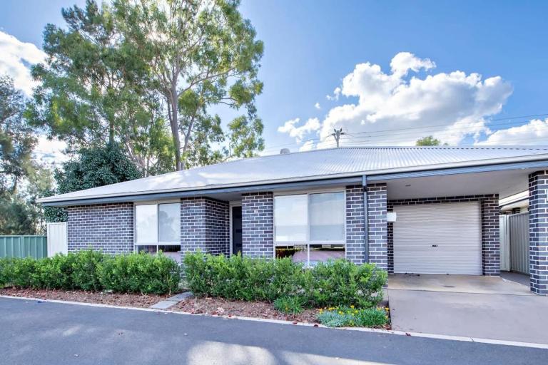 Mason's Lodge - Family Entertainer, Close to Mall - Ferienwohnung Dubbo