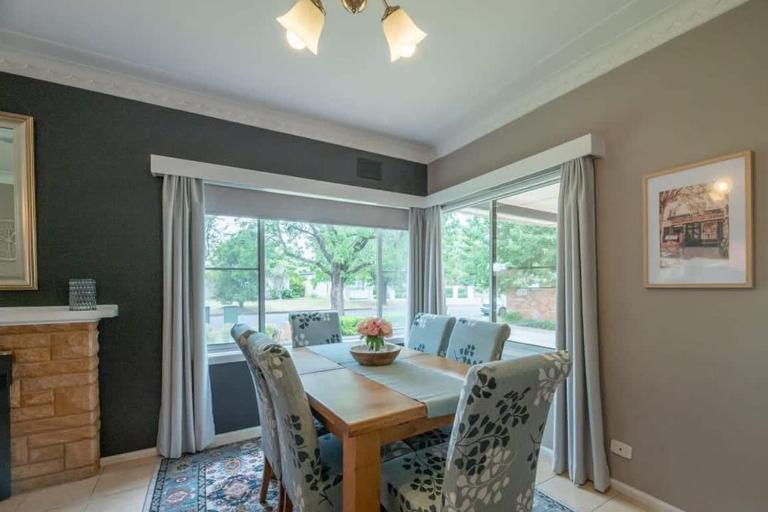 Roycox Cottage - Charming Escape, Fireplace - Ferienwohnung Dubbo