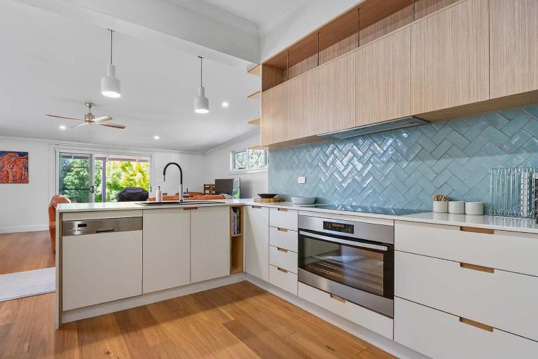 Stewart Retreat - Near CBD, Large Alfresco Area - B&B Bathurst