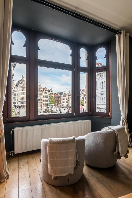 Japie Suikerrui met uitzicht op de grote markt - B&B Anversa