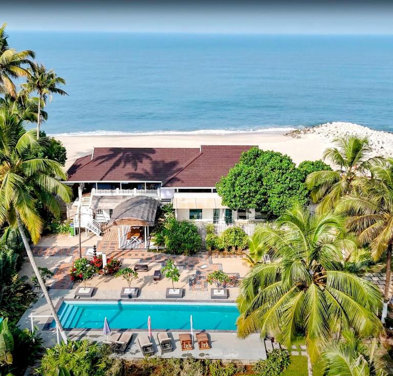 ETHER Marari Beachfront - B&B Mararikulam