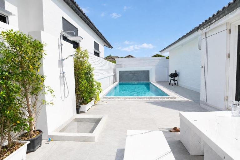 Chill Sbai Villa Pattaya - B&B Ban Nong Prue