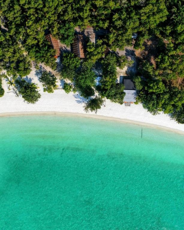 Billiton Ekobeach Retreat - B&B Tanjung Pandan