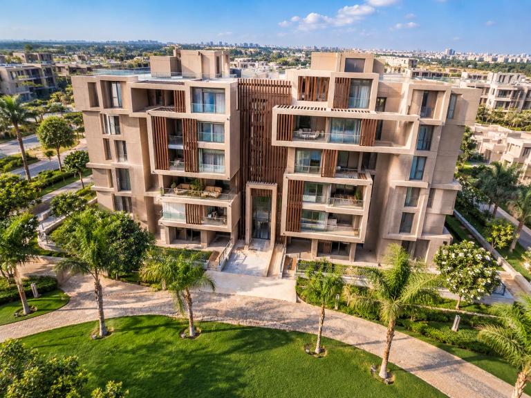 Luxury 2 Bedroom in SODIC Eastown - Gated and Secure - Chambres d'hôtes Le Caire
