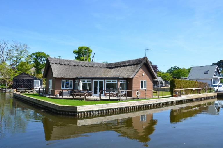 Owlswick - Bed and Breakfast Horning