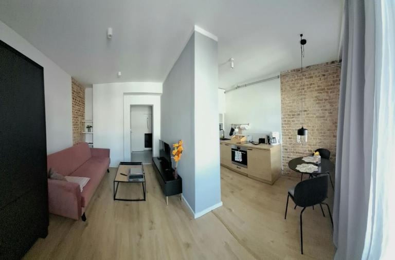 Studio apartment in the center of Gliwice - Chambres d'hôtes Gliwice