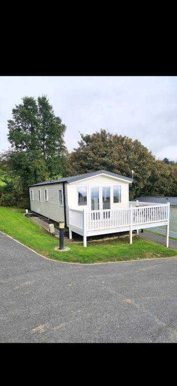 Seaside View Caravan in Polperro - B&B Looe