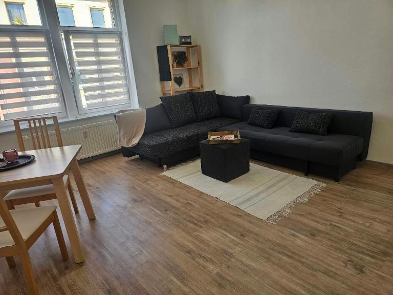 Stylish and quiet apartment in a great location - B&B Plauen