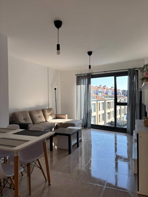 Precioso apartamento con garaje en Ares. - Ferienwohnung Ares