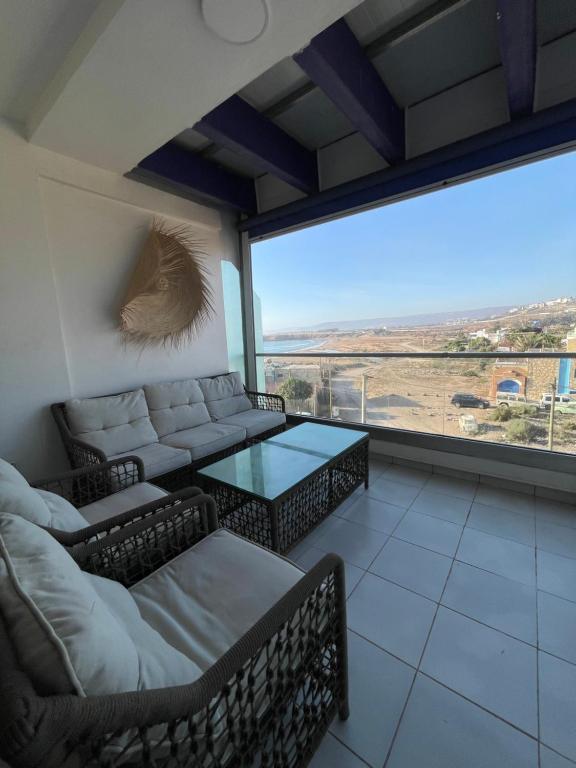Appartement moderne avec une vue spectaculaire sur l océan - Chambres d'hôtes Aourir