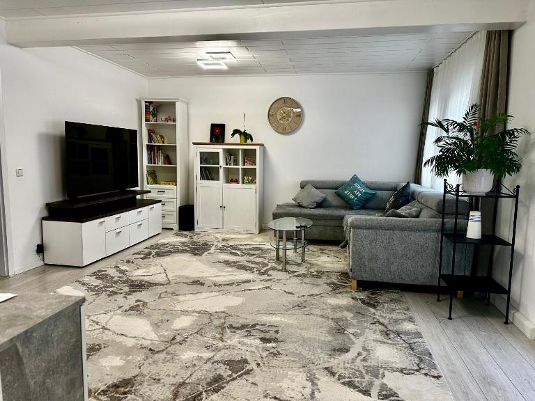 4 Room Apartment with Balkon in Heidingsfelds Center - B&B Würzburg