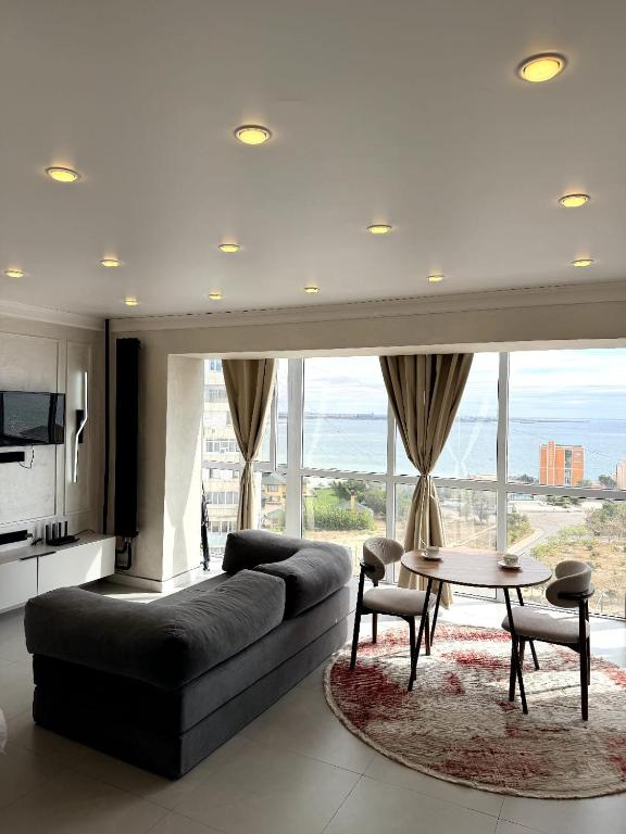 Sea Apartment Aktau 93 - B&B Aktau