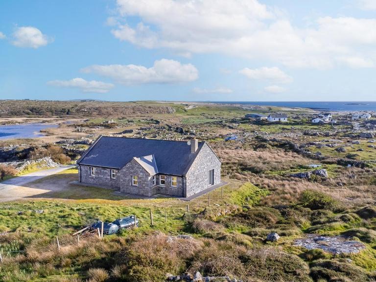 Campbells Cottage - Ferienwohnung Roundstone