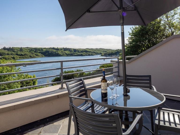 4 Harbour Heights - B&B Clifden