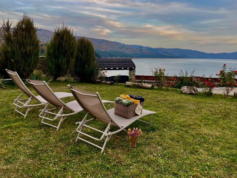 Cabana Panoramic Bicaz - B&B Hangu