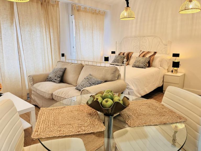 Apartamento Acogedor Oviedo Centro - B&B Oviedo