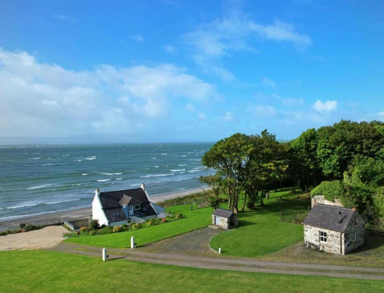 Lissadell on the Sea - Ferienwohnung Lissydaly