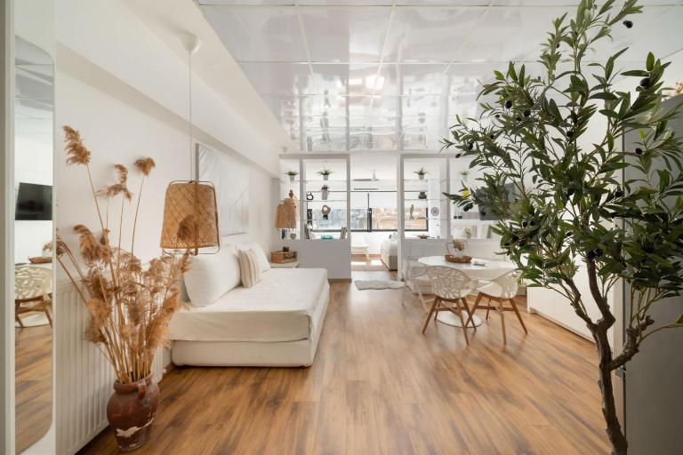 Estia Premium Apartments - 80 Squaremeter Cozy Loft City Center - B&B Thessaloniki