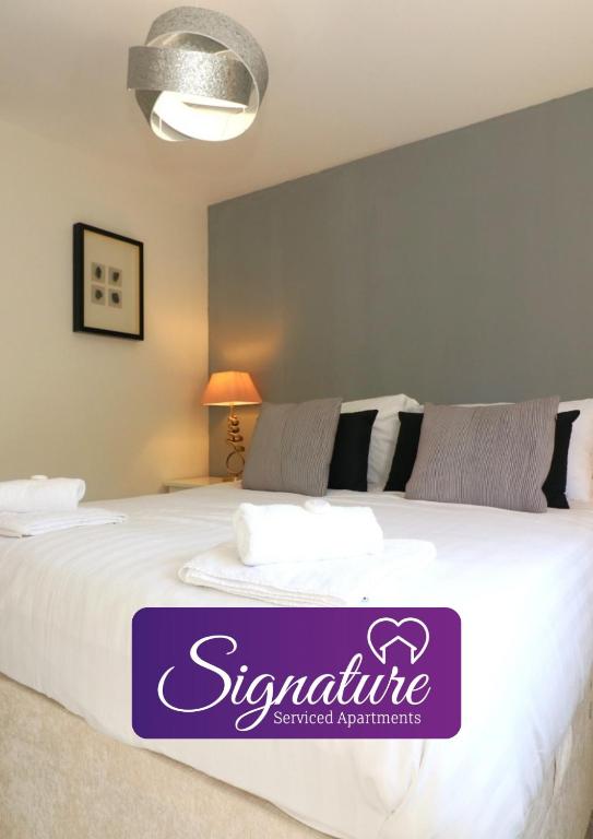 Signature - Gartcraig House - B&B Coatbridge