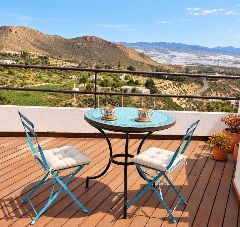 Casa La Pita - con vistas en el casco antiguo de Nijar - Cabo de Gata - B&B Níjar