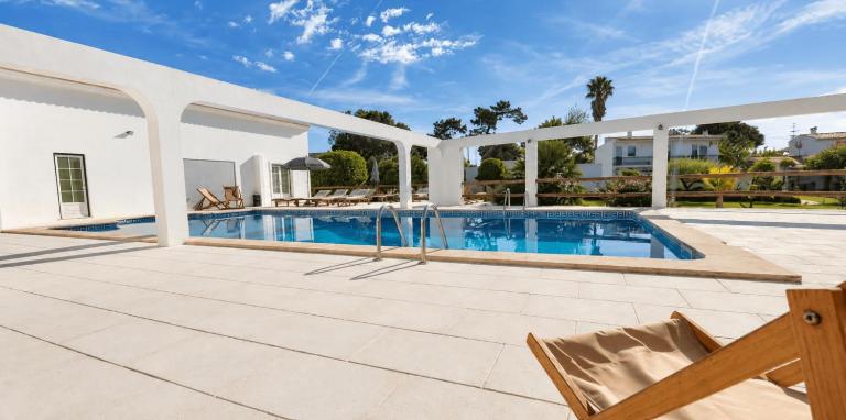 Vila Louro - Bed and Breakfast Santa Cruz