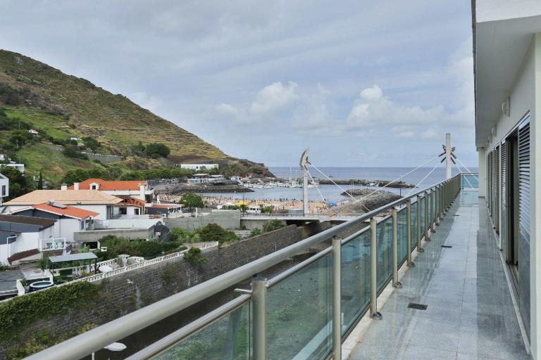 The Panoramic View Suites - Bed and Breakfast Machico