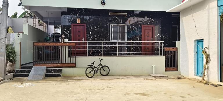Shakthi Homestay Hampi - Bed and Breakfast Hampi