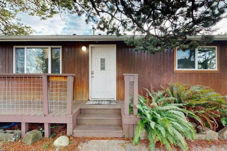2 Bed 1 Bath Vacation home in Seaside - B&B Seaside