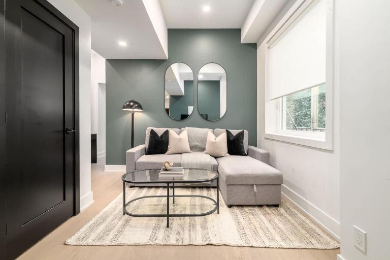 Modern West End 1BR Walk to Queen West & Lake - Ferienwohnung Toronto