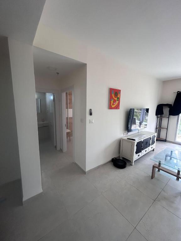Obuchinsky, Lagona - Ferienwohnung Naharija