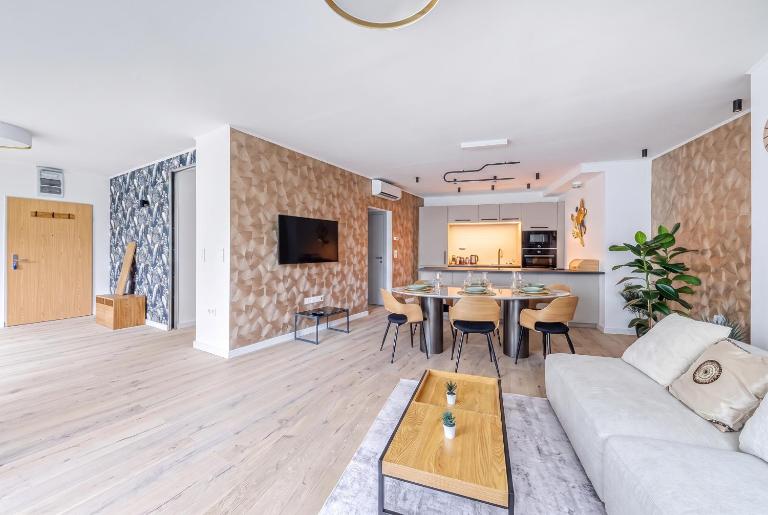 Skyline Penthouse with Jacuzzi and Huge Terrace - B&B Budapest