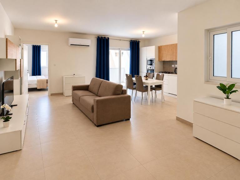 Gzira flat - 4 Min Walk to the Seafront - Fully AC - B&B Gżira