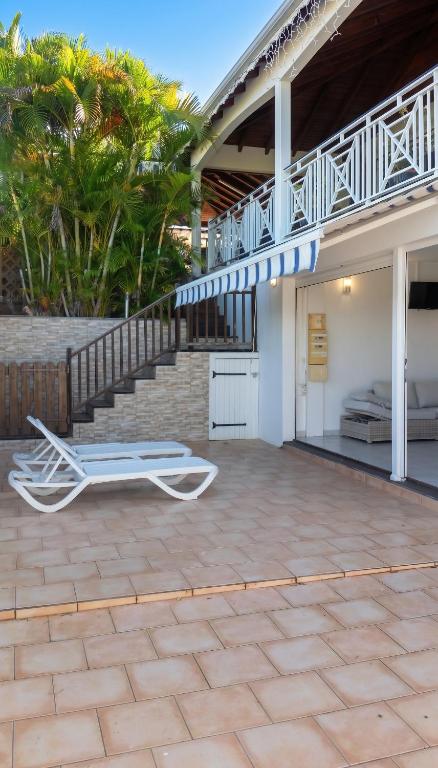 Appartement confortable avec terrasse à Petit-Canal - 50 m² - B&B Petit-Canal