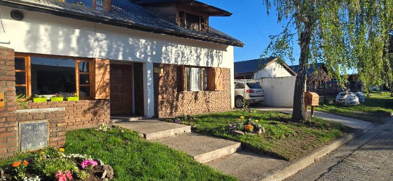 Calafate 141 - B&B Trevelin