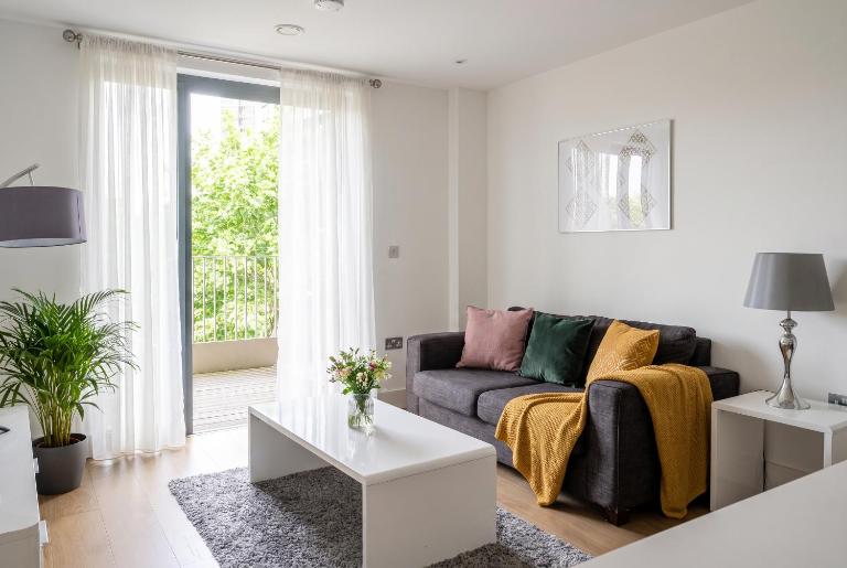 Wembley FC 8 - B&B Londres