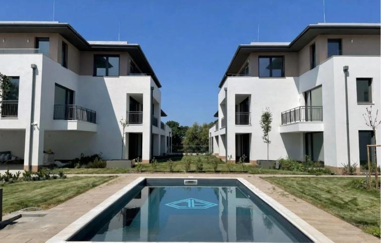 Luxus Lakópark - Ferienwohnung Gárdony