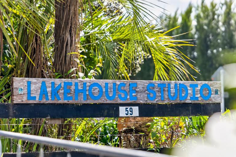 Lakehouse Studio - Bed and Breakfast Kerikeri