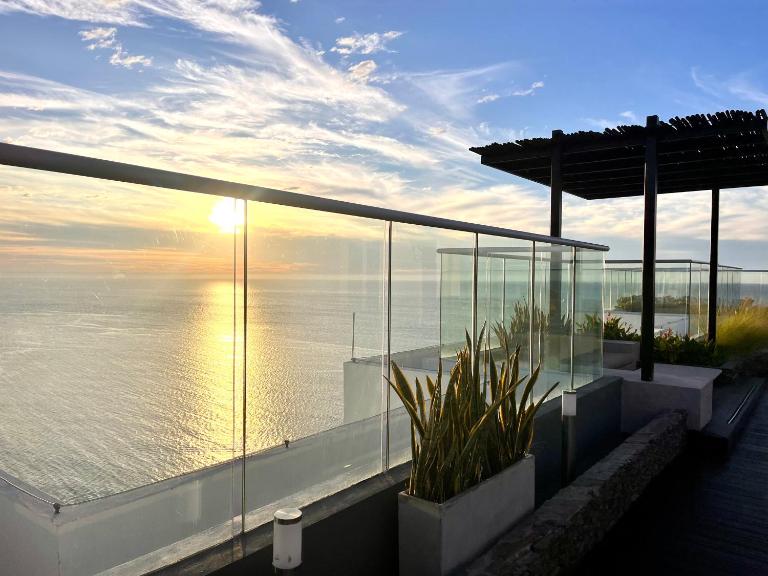 Suite Resort piscinas jacuzzi playa 2 minutos - B&B Santa Marta