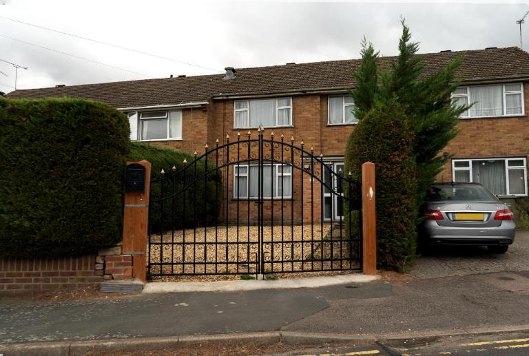 Surrey Hills Retreat - 2-Bed - Easy London Access - B&B Ash