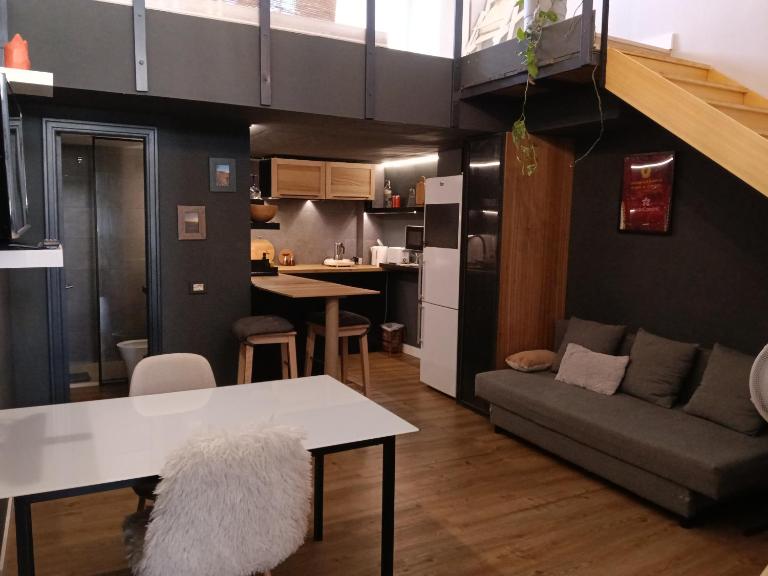 Mochita Loft - Bed and Breakfast Vecindario