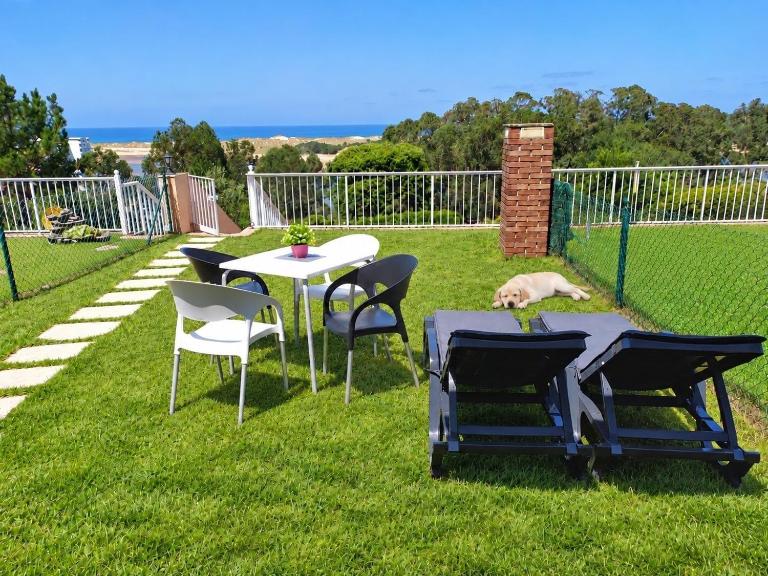 Apartamento con jardín privado cerca playa Usil - Mogro - Chambres d'hôtes Miengo