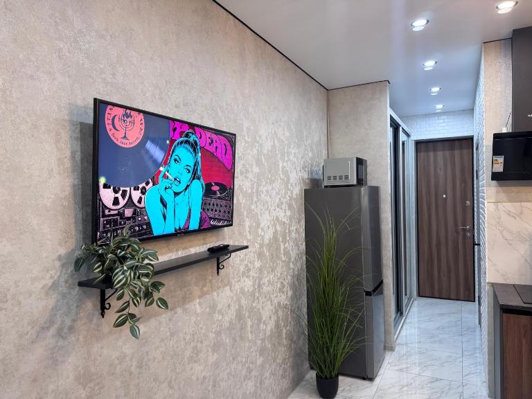 Квартира-студия возле автовокзала - Bed and Breakfast Odessa