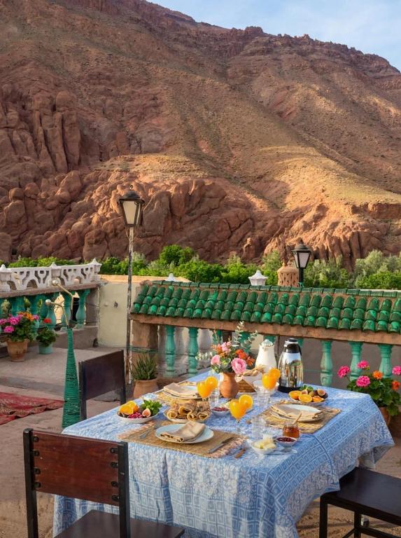 Red Rocks Guest House - B&B Tamellalt