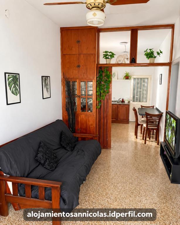 Casa céntrica San Nicolas - Excelente ubicación y comodidad - B&B San Nicolás de los Arroyos