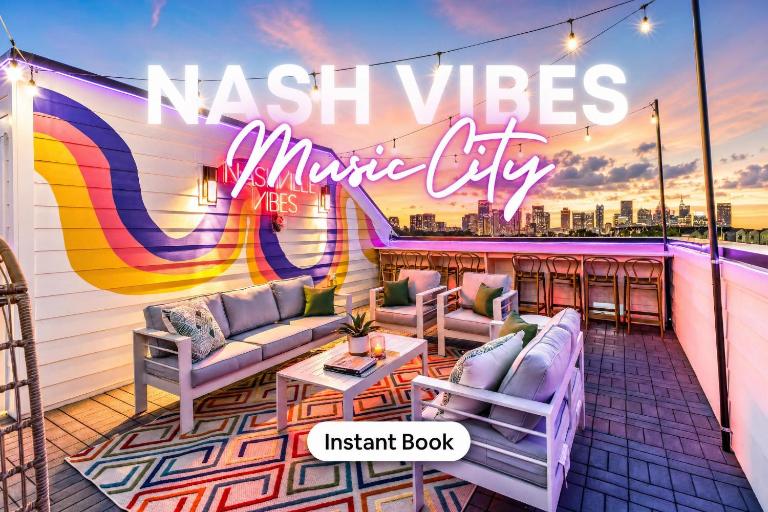 Game Room & Rooftop Deck at Downtown Nashville - B&B Nashville