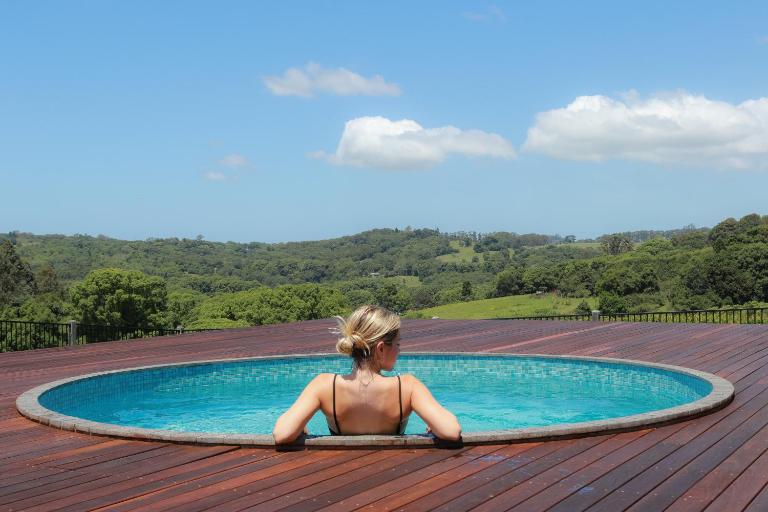 Heartwood Farm Byron Bay Luxury Farm Stay - B&B Federal