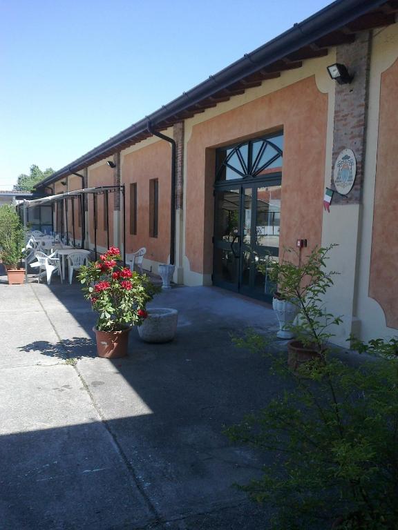 Le Magnolie Agriturismo - B&B Verolanuova